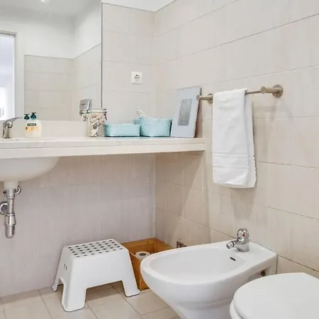 Charming 2 Bedroom In Belem شقة *